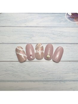 リエール(Lierre)/