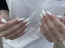 エル ヒヒ(L ヒヒ)/