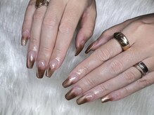 ラマーノミエ(LA MANO MIE)/透明感クリア×マググラデ