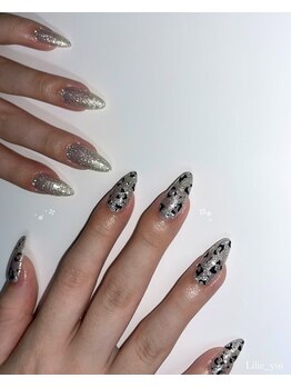 5本アート＋フラッシュネイル