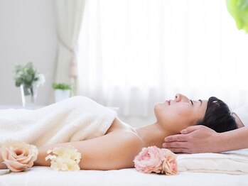 サロンネム(Salon Nem)の写真/自信を持って素顔を見せよう！顔脱毛でつるつる美肌を手に入れて、毎日をもっと輝かせませんか？