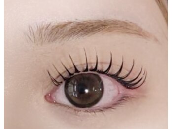 ダゾルビューティー(Dazzle Beauty)の写真/キープ力が高い技術と立体感のあるデザイン力で瞳が大きくなり魅力UP☆