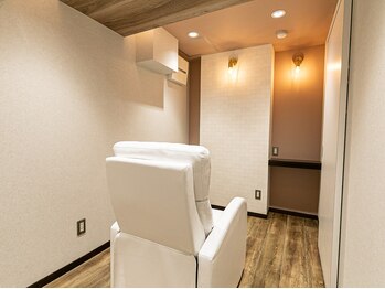 ゲンカン(genkan)の写真/【マツエク・最新LED】驚異の持続力★完全個室で叶える、自まつ毛に優しい高持続＆似合わせデザイン！