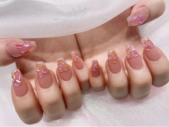 2025年冬】パーツネイルのネイルデザイン集｜人気順｜ホットペッパー  