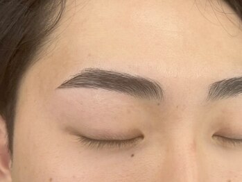 アイ ライク ミー 天神大名店(EYE like me)/【Ayano】アイブロウデザイン