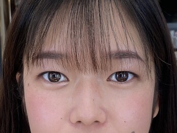 ビューティーガーデン イース/眉毛カット×ポイントメイク