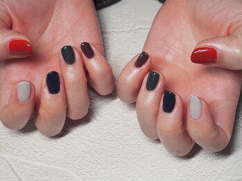 ビューティトリップ(Beauty TRIP)/カラフルお洒落ワンカラー