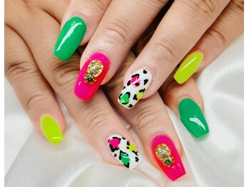 チェリー(Cherry)/【カラフルアニマル柄ネイル】