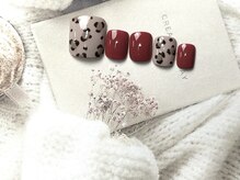 シエル ネイルズ(CIEL NAILS)/ 10月 フット 定額アート1