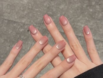 Best Nail 銀座店【ワンホンネイル・スカルプ・パラジェル・上品ジェルネイル】/マグネット+カラーグラ
