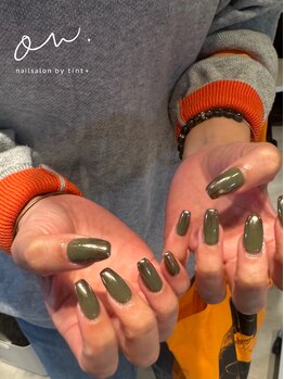 オンドットネイルサロンバイティントプラス(on. nailsalon by tint+)/ワンカラー+ミラーグラデ