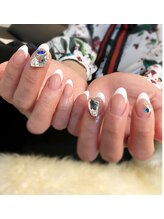 ネイルルーム オルポノ(Olupono)/人気のフレンチネイル