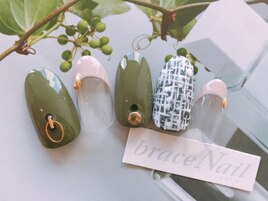 ツイード×カーキネイル