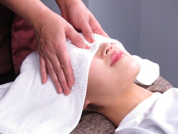 エリート整体 博労町店/経験を積んだセラピストが施術!