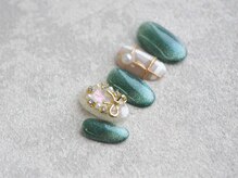 カトルナフ(quatre fois neuf)/クリスマスリースアートネイル