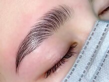 カフェアンドビューティー エスト(cafe&beauty est)/ハリウッドブロウリフト