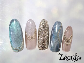 レオニー(Leonie)/ラグジュアリーデザイン