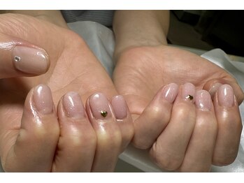 ミアネイル 蕨店(mia nail)/ワンカラー＋ストーンアート