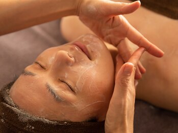 キュウマルイチ(901)/クレイでお肌を吸着洗顔&暖め