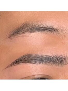 マママツゲ(mamaまつ毛)の写真/眉で変わる。第一印象。左右差・薄眉・眉迷子を卒業。