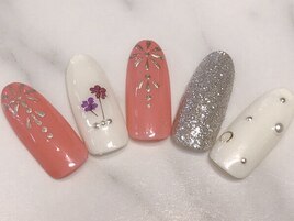 押し花で北欧っぽく♪