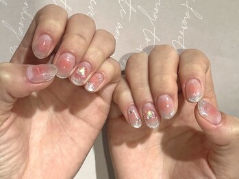 トリッカバルコニー ハヤマ(tricca Balcony Hayama)/チークネイル