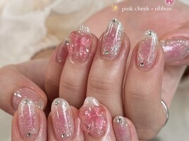 ラメ+ピンクチーク