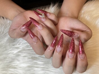 カットアンドスタイル クラウン(Cut & Style Clown)/ジェル/スカルプ/ネイル/横浜