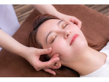 プラスフィール 中野店/美容整体/エステ/リラク/コルギ