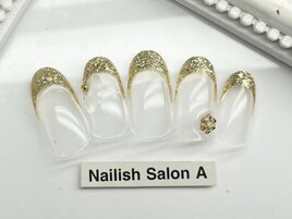 ラメフレンチネイル