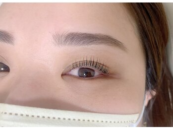 ヴィフ(Vif)/パリジェンヌ+眉毛Wax