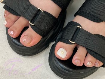 トゥ(To...)/今年も人気のぷっくりフラワー