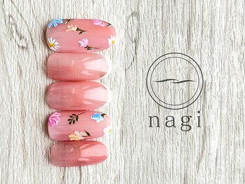 ナギ 一番町店(nagi)の写真/【モテネイルinサマー】イベントの多い8月♪パッと明るく手先にアクセントをつけてオシャレに出かけよう♪