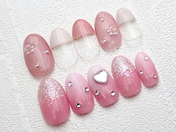 ワンラブネイルズ プラス(One Love Nails +PLUS)の写真/新宿東南口から徒歩1分！選べるトレンド＆シンプルアートがどなたでも¥4090～！やり放題も2プライス！