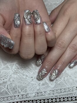 オンネイル(on nail)/