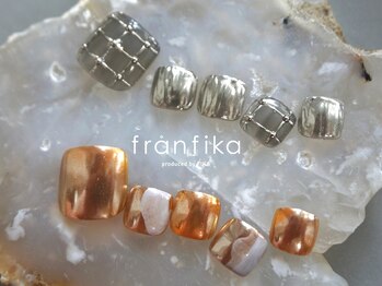 フランフィーカ(franfika produced by FIKA)の写真/【7月★フットネイル1100円OFF】人と被りにくいおしゃれニュアンスデザイン多数♪仕上がり&モチの良さも◎