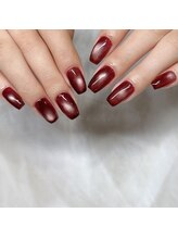 センスネイル(Sense nail)/ボルドーマグネット