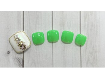 ティーエヌ イトーヨーカドー能見台店/フット定額5500円コース