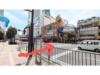 ホールハーモニー 上大岡/道案内