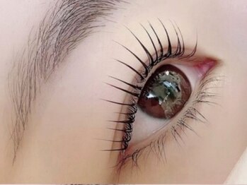 ブリランテの写真/まつパのデザインに自信あり！パリジェンヌ￥4800／メーテルロッド￥3800／韓国アイドル風￥4500／etc.