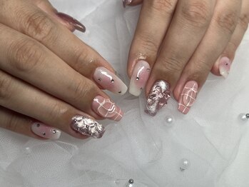 ルークスネイル(Lux nail)の写真/..可愛いッ！毎日爪見てテンションあがるッ！そんなネイルできたら最高？幅広いアートで私っぽいを指先に♪