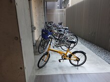 プシェラ(Pouchelat)/【道案内】15.駐輪場