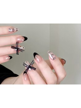 ショートネイルデザインが豊富