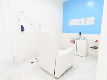 半個室◎オープンしたばかりの綺麗な店内でホワイトニング♪