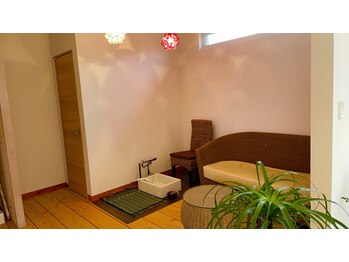 シバゴ タイ トラディショナル マッサージ(Shivago Thai traditional massage)/ウェイティング&フットバス