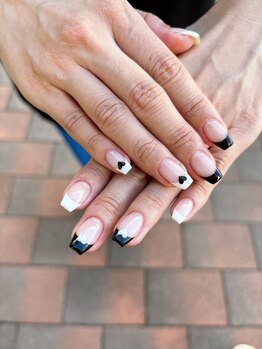 メロウ アイラッシュ(MELLOW eyelash)/モノクロハートフレンチ