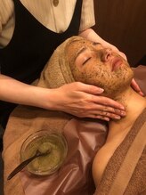 ラ ビ アン ベル(La vie en bell)/REVIハーブピーリング