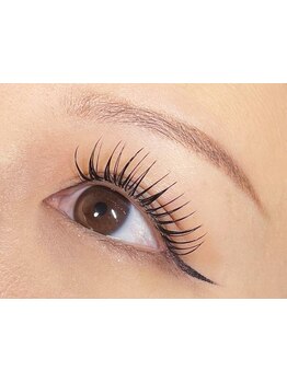 ボリュームのある目元にしたい