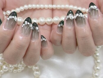 ハニービービー(Honey Bee Bee)/シースルブラックフレンチ