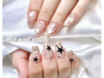 エムズ ネイルサロン(M2)/フレンチマグネットスターネイル